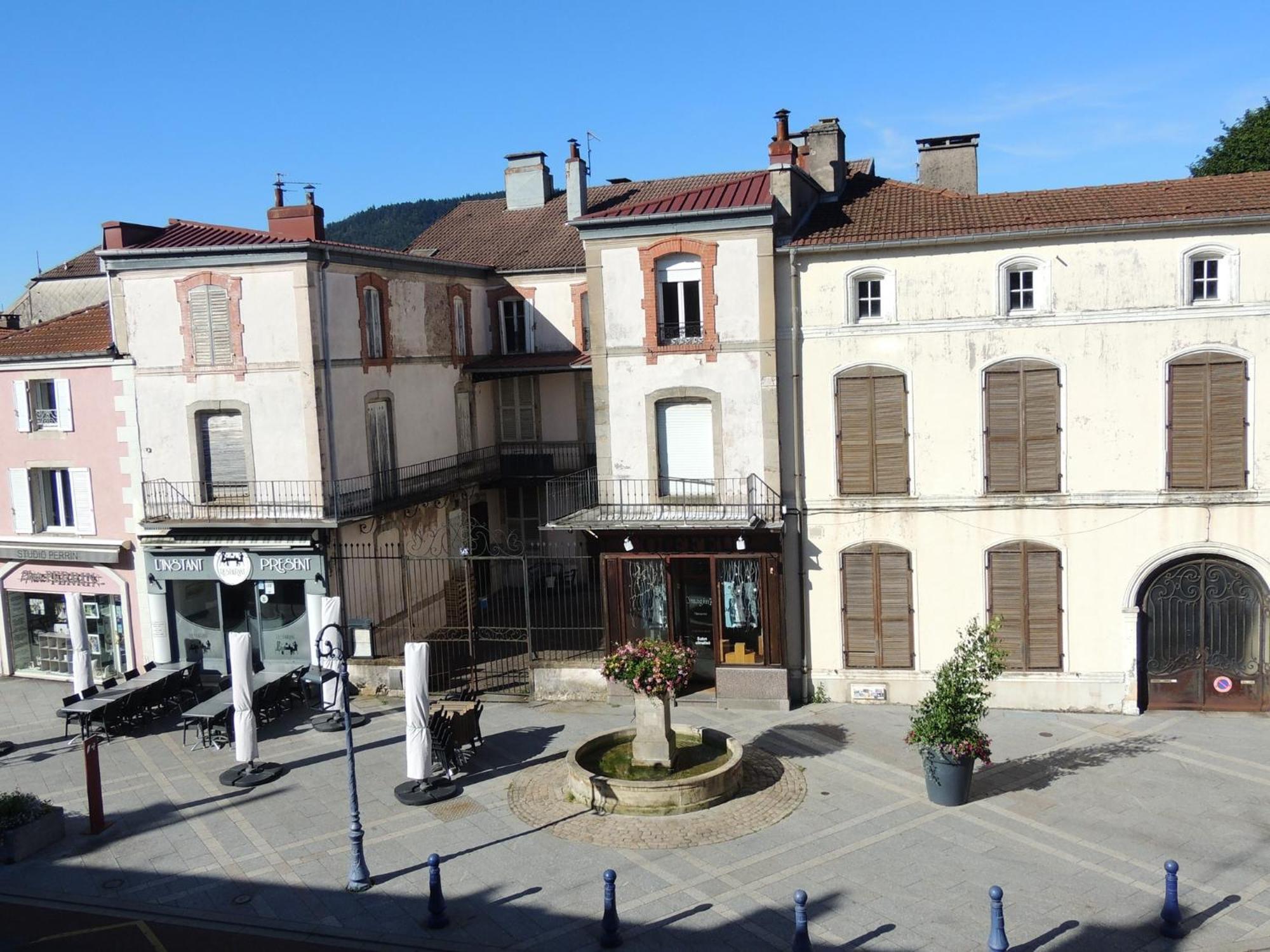 Cocon De La Belle De Vosges 3 Chambres Remiremont Extérieur photo