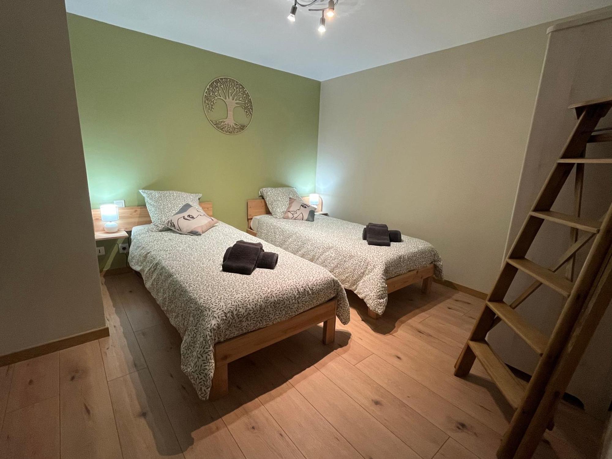 Cocon De La Belle De Vosges 3 Chambres Remiremont Extérieur photo