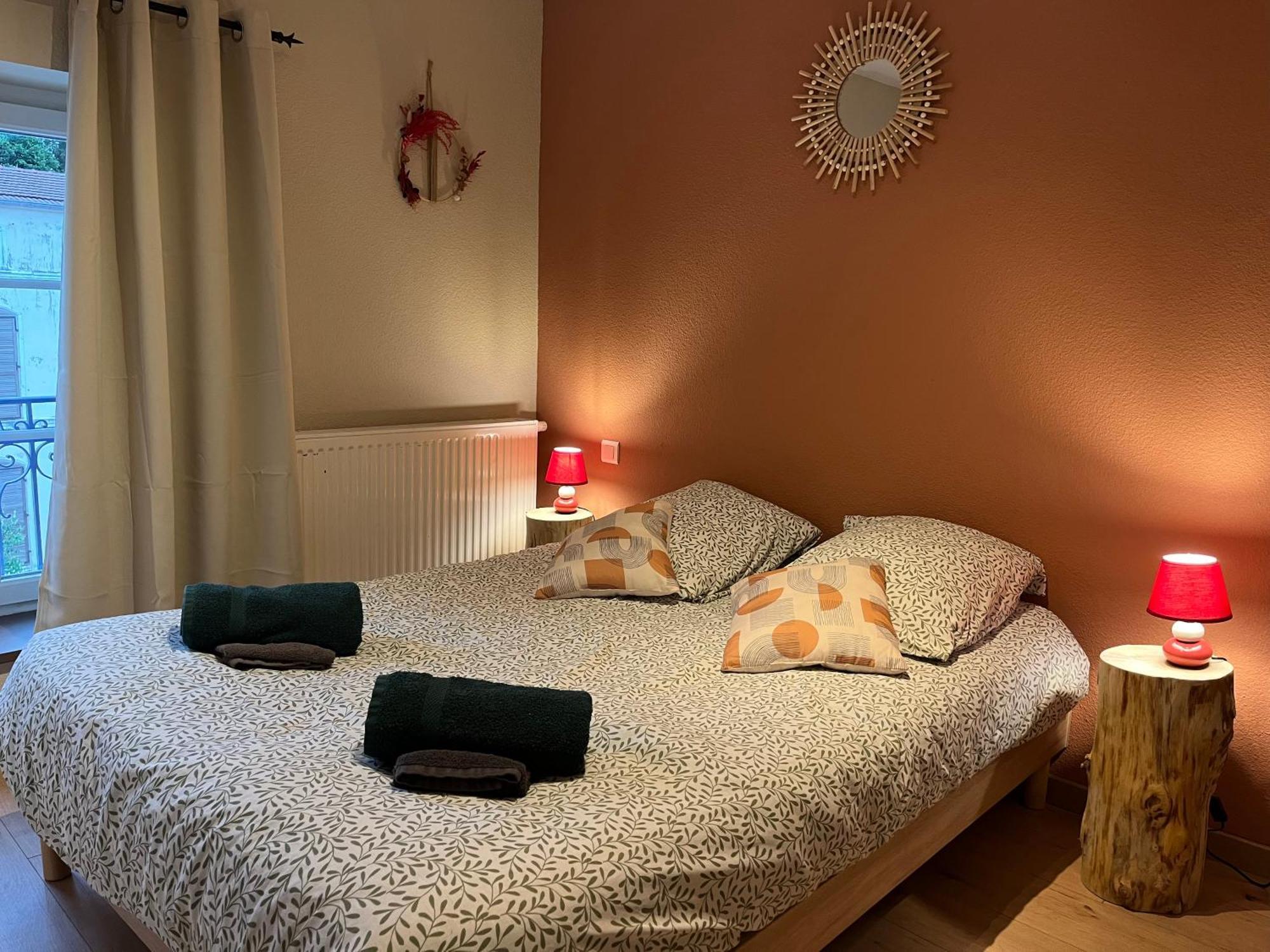 Cocon De La Belle De Vosges 3 Chambres Remiremont Extérieur photo